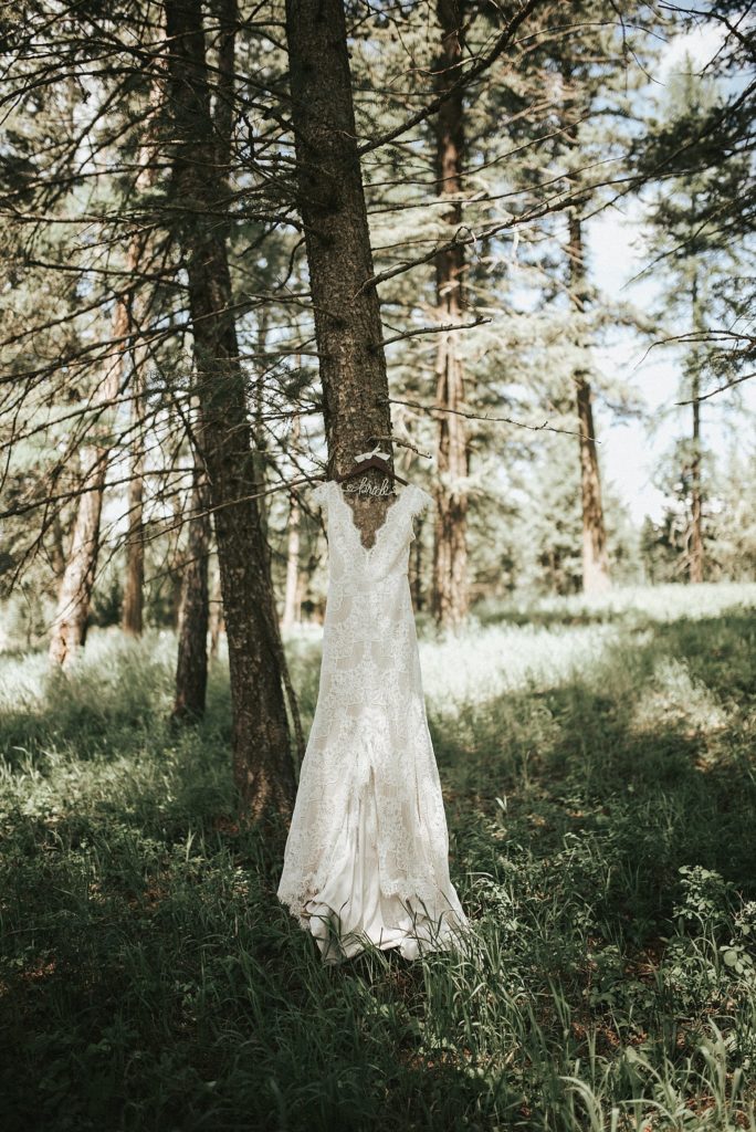 RUSTIC WESTERN BOHEMIAN MONTANA WEDDING |WHITEFISH WEDDING PHOTOGRAPHER ...